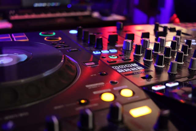 Pick Songs Like a DJ
