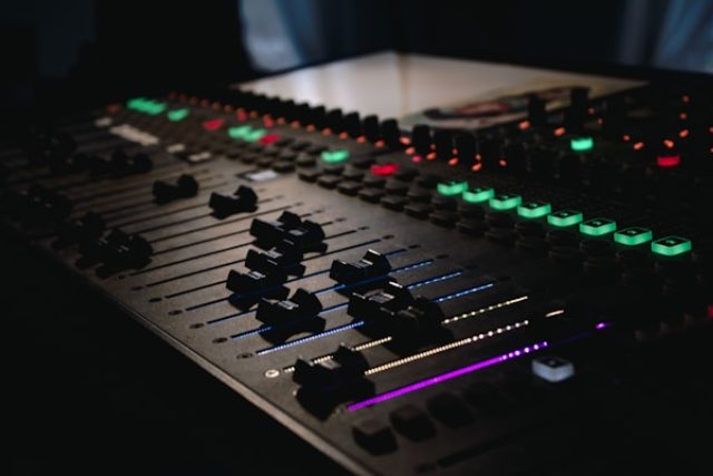 Mixing Audio Tracks