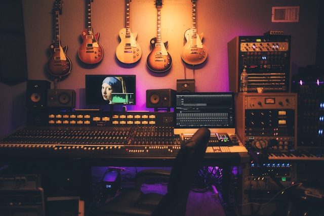 Mixing Audio Tracks